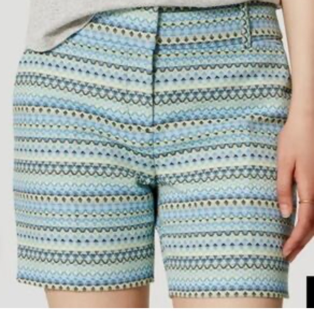 Ann Taylor LOFT Riviera Short Women's Size 4